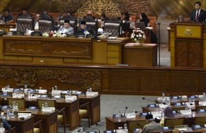 Paripurna DPR Setujui Hak Angket KPK