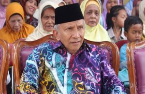 Beranikah Amin Rais Ungkap Pejabat Terima Rp 10 T dari Reklamasi?