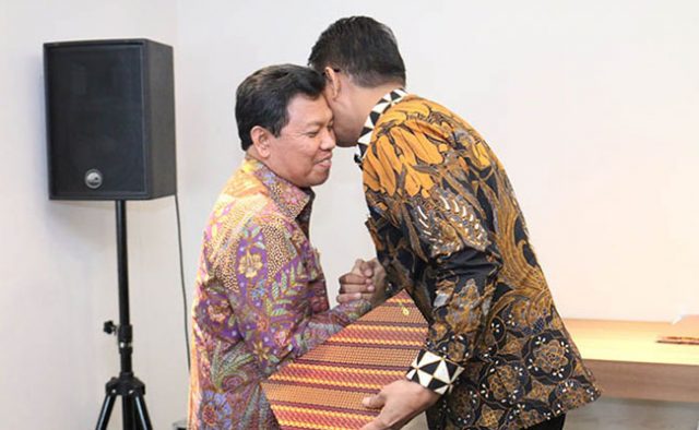 Dolly-Pulungan-resmi-jabat-Dirut-PTPN-yang-baru