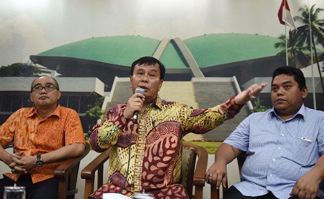 antarafoto-hanura-pecat-dewi-yasin-limpo-231015-hma-4