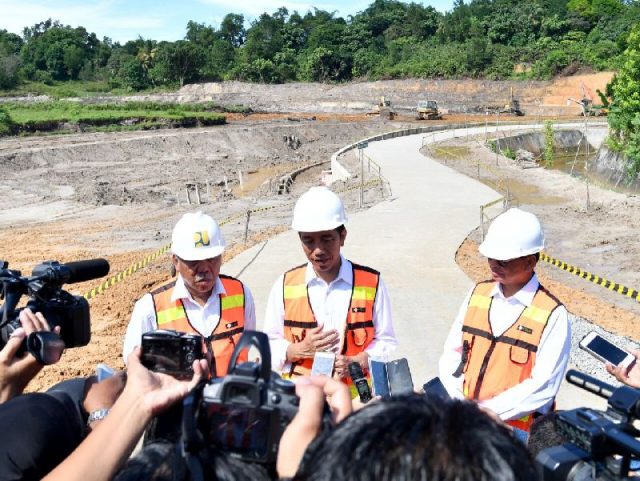 presiden-jokowi-pembangunan-embung-rawasari-di-tarakan-selesai-2018-VQDtm6kre7