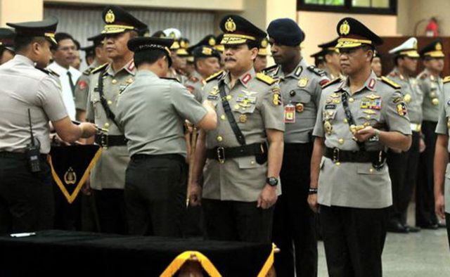 082260100_1504588807-20170905-Kapolri-Resmi-Lantik-Lima-Kapolda-Baru-Afandi-6