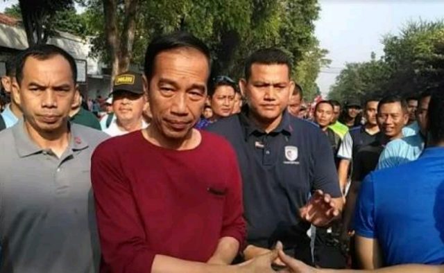 Pulang Kampung, Presiden Jokowi Lari Pagi di Car Free Day Solo