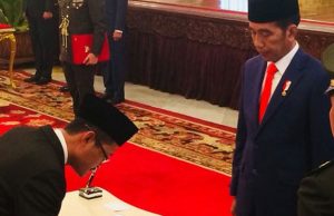 Jokowi Lantik Sembilan Anggota KPPU