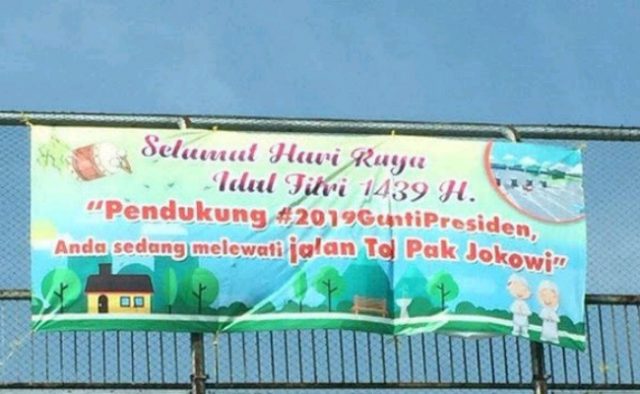 Demoralisasi Spanduk ‘Tol Jokowi’