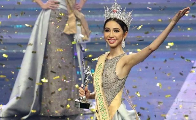 038206900_1532200283-Bengkulu-Miss-Grand-Indonesia1_crop_650x400
