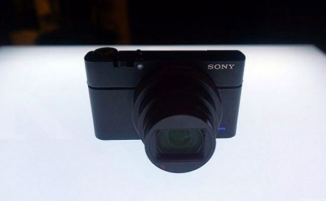 Kamera Saku Sony RX100 VI Dibanderol Rp 16 jutaan