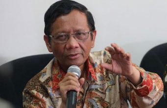Mahfud: Gatot Tak Hadir Tapi Mau Terima Bintang Jasa Jokowi