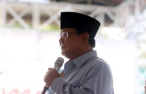 Survei Median: Prabowo Teratas, Anies Membayangi