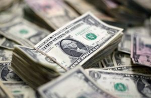 Dolar Rp17.500, Purbaya Ungkap Efek Tak Terduga ke APBN