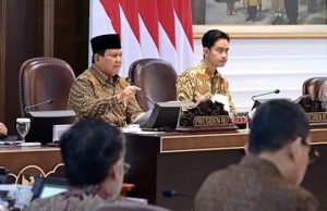Presiden Didesak Copot Menteri Tak Cakap Urus Bencana
