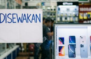 Sewa Ponsel Premium Melejit di Momen Idulfitri 2026, Gaya atau Tekanan Sosial?