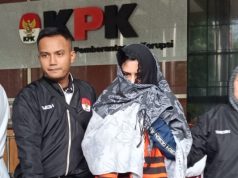 Cara Licik Fadia Arafiq Korupsi
