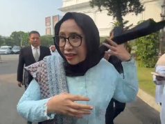 Nanik Masih Cengengesan saat Tiga Rekannya Masuk Bui